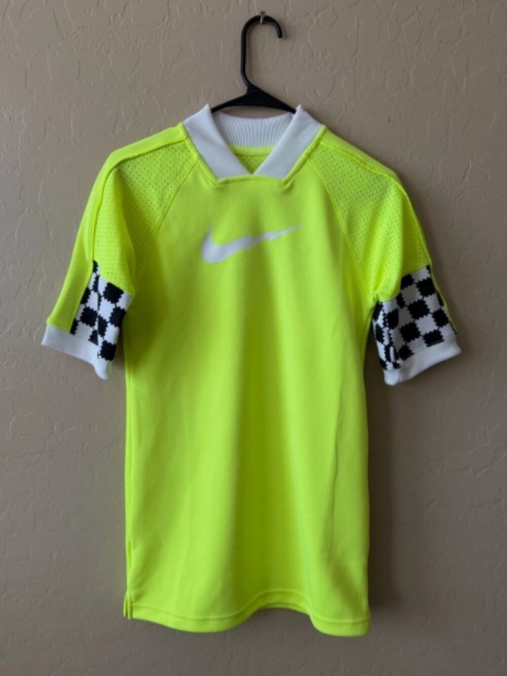 Nike Big Kids' Girls Soccer Dress Tunic (Volt)